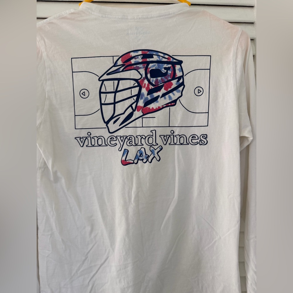Vineyard Vines White Lacrosse  Graphic Long Sleeve Boys size 12-14